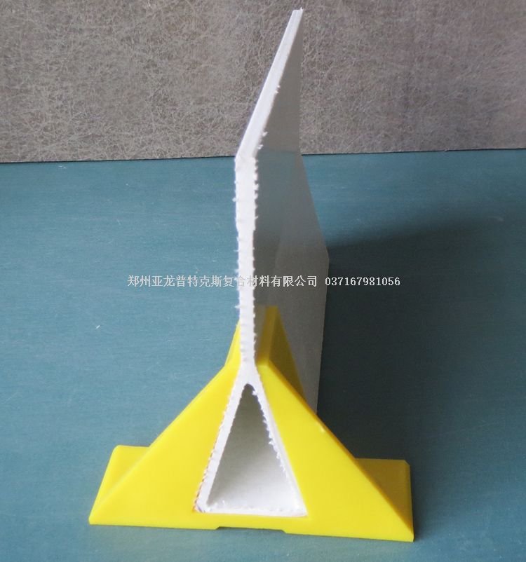 135mm玻璃鋼豬地板梁