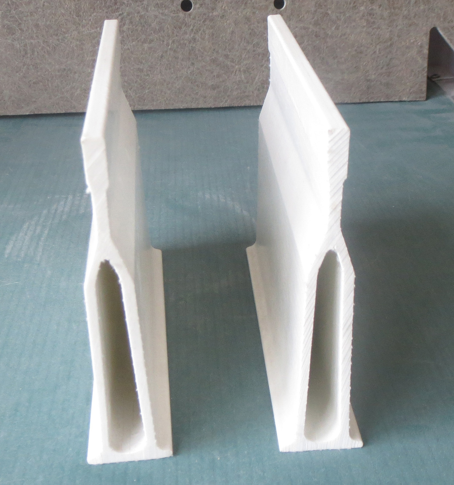 T120B 玻璃鋼漏糞板支撐